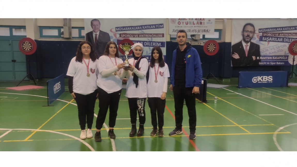 Okullar arası genç kızlar dart il şampiyonluğu 